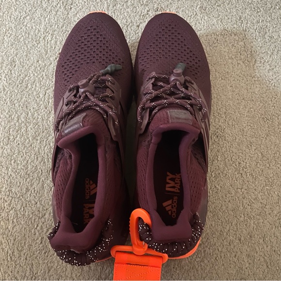 adidas gazelle silver green womens adidas Ultra Boost OG Beyonce Ivy Park Rodeo Acid Orange – YankeeKicks  Online
